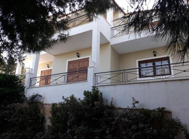Villa Corina Near The Airport Kouvaras Exterior photo